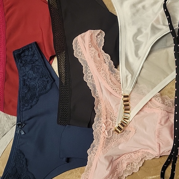 Panty Bundle, Mediums, NWT - Picture 4 of 4